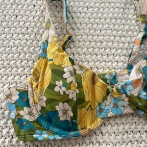 Wild Fable Floral Underwire Bikini Top